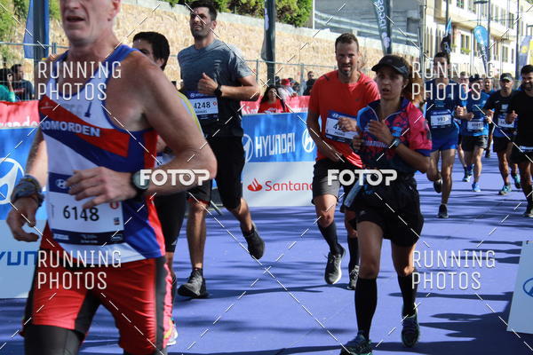 Buy your photos of the eventMeia Maratona Porto 2019 on Fotop