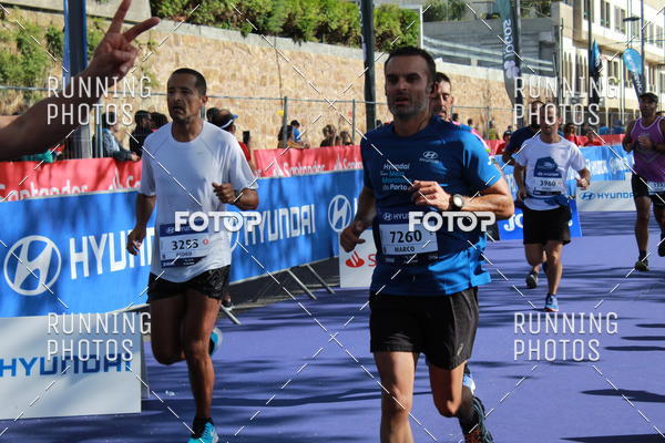 Buy your photos of the eventMeia Maratona Porto 2019 on Fotop
