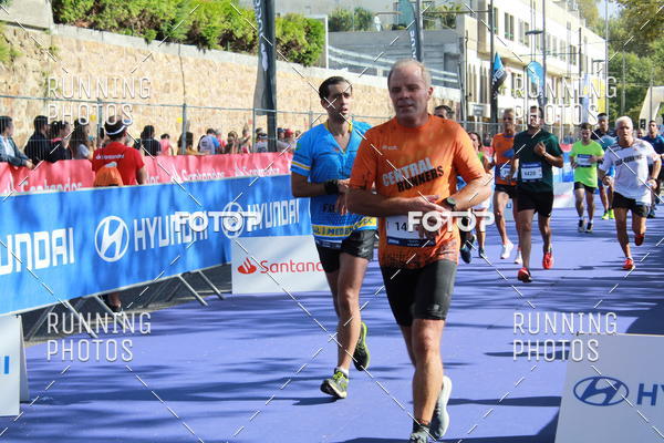 Buy your photos of the eventMeia Maratona Porto 2019 on Fotop