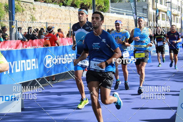 Buy your photos of the eventMeia Maratona Porto 2019 on Fotop