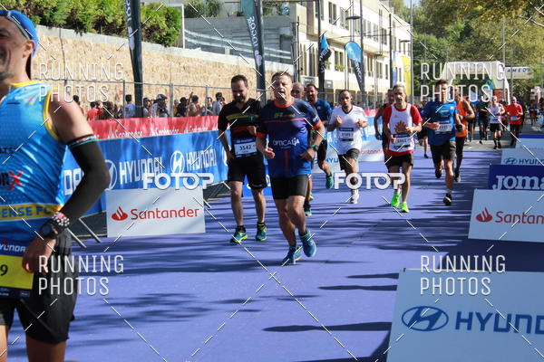 Buy your photos of the eventMeia Maratona Porto 2019 on Fotop