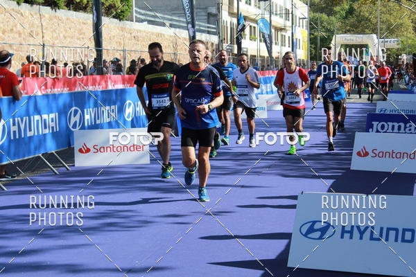 Buy your photos of the eventMeia Maratona Porto 2019 on Fotop