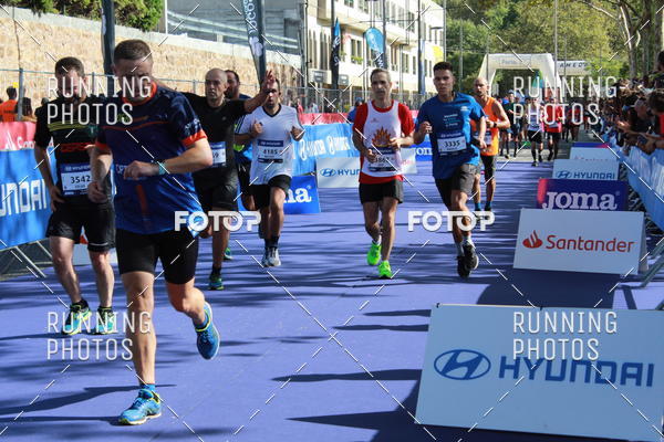 Buy your photos of the eventMeia Maratona Porto 2019 on Fotop