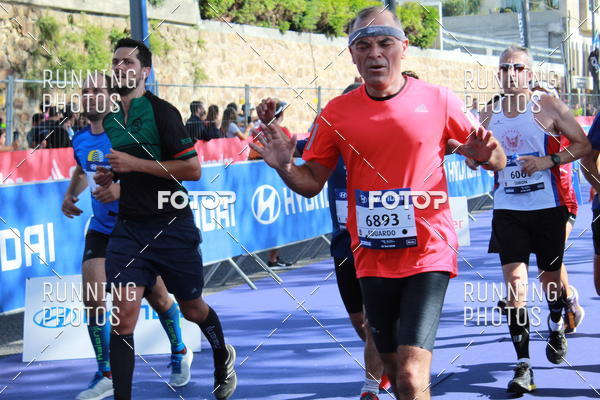 Buy your photos of the eventMeia Maratona Porto 2019 on Fotop