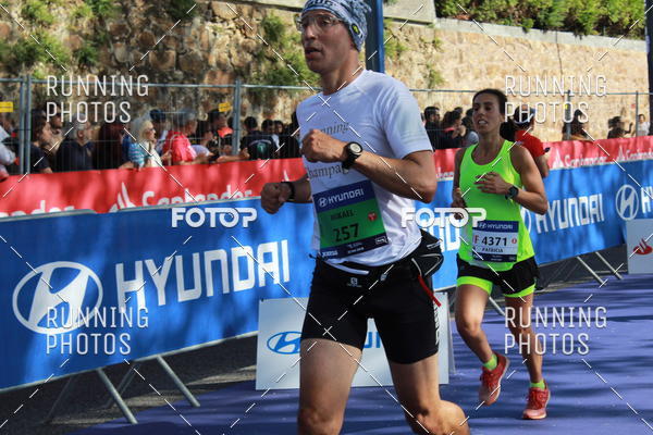 Buy your photos of the eventMeia Maratona Porto 2019 on Fotop