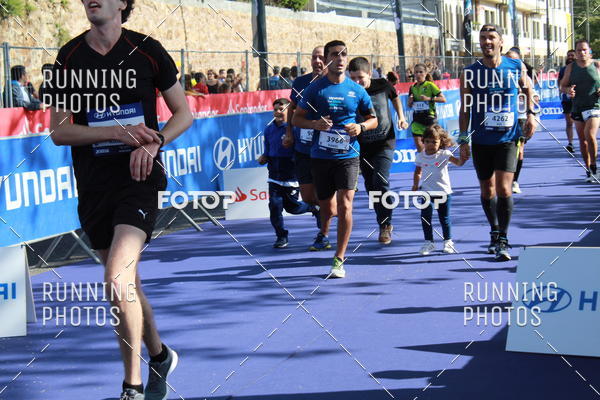 Buy your photos of the eventMeia Maratona Porto 2019 on Fotop