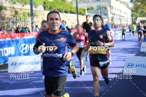 Buy your photos of the eventMeia Maratona Porto 2019 on Fotop