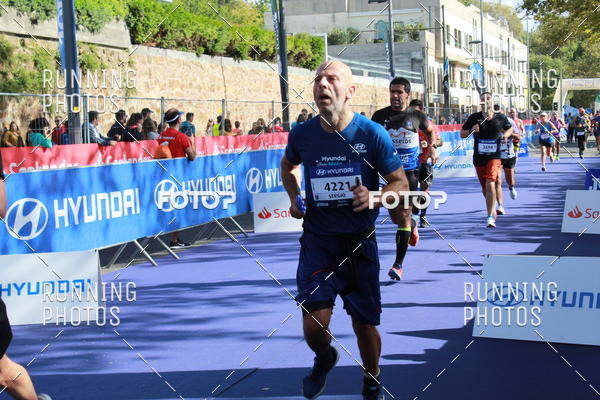 Buy your photos of the eventMeia Maratona Porto 2019 on Fotop