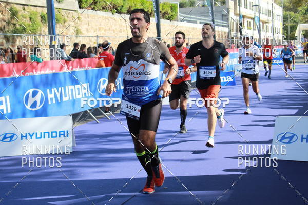 Buy your photos of the eventMeia Maratona Porto 2019 on Fotop