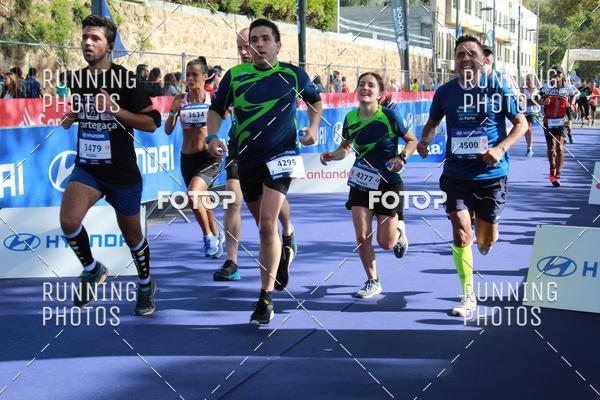 Buy your photos of the eventMeia Maratona Porto 2019 on Fotop