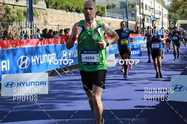 Buy your photos of the eventMeia Maratona Porto 2019 on Fotop