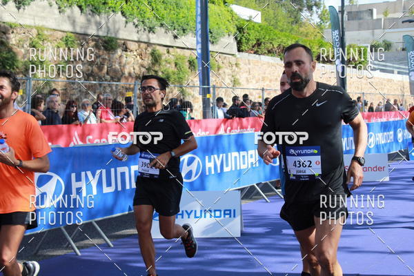 Buy your photos of the eventMeia Maratona Porto 2019 on Fotop
