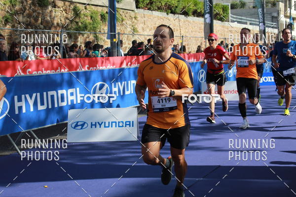 Buy your photos of the eventMeia Maratona Porto 2019 on Fotop