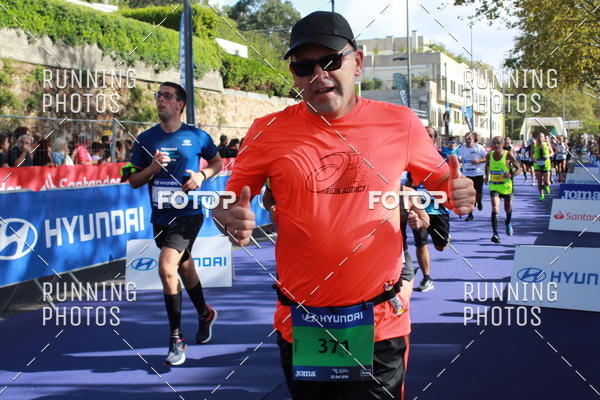 Buy your photos of the eventMeia Maratona Porto 2019 on Fotop