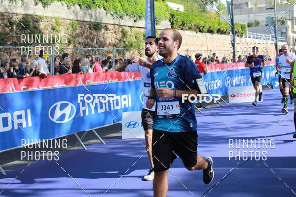 Buy your photos of the eventMeia Maratona Porto 2019 on Fotop