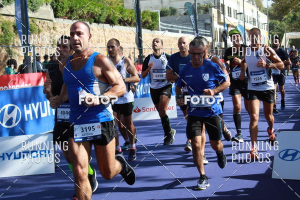 Buy your photos of the eventMeia Maratona Porto 2019 on Fotop