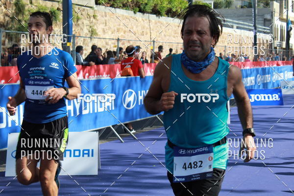 Buy your photos of the eventMeia Maratona Porto 2019 on Fotop