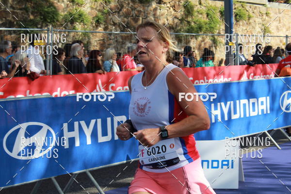 Buy your photos of the eventMeia Maratona Porto 2019 on Fotop