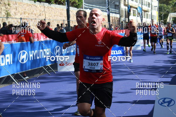Buy your photos of the eventMeia Maratona Porto 2019 on Fotop