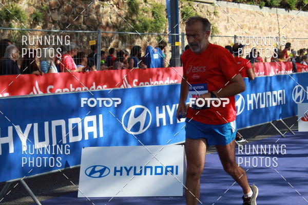 Buy your photos of the eventMeia Maratona Porto 2019 on Fotop