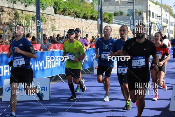 Buy your photos of the eventMeia Maratona Porto 2019 on Fotop