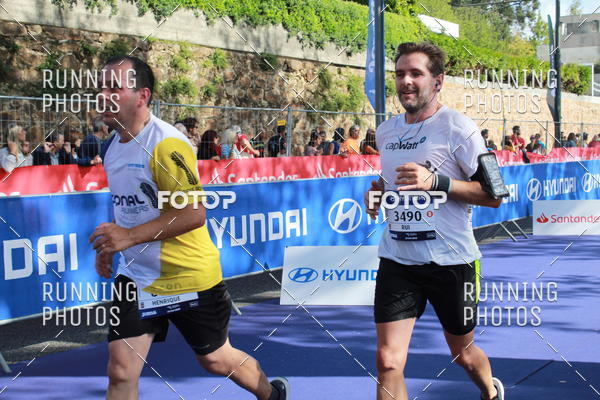 Buy your photos of the eventMeia Maratona Porto 2019 on Fotop