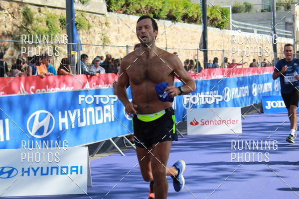 Buy your photos of the eventMeia Maratona Porto 2019 on Fotop