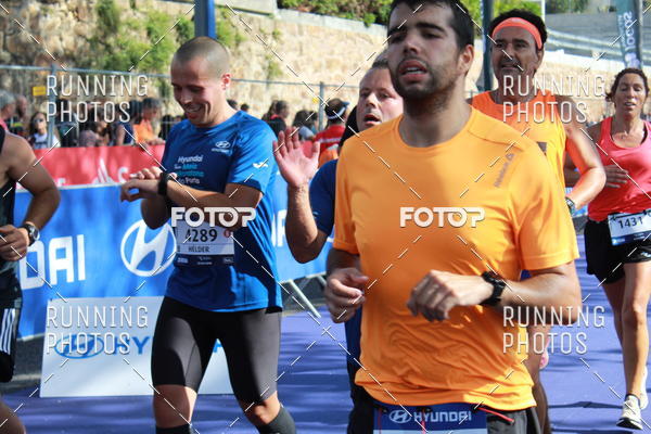 Buy your photos of the eventMeia Maratona Porto 2019 on Fotop