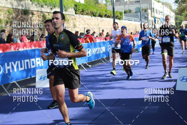 Buy your photos of the eventMeia Maratona Porto 2019 on Fotop