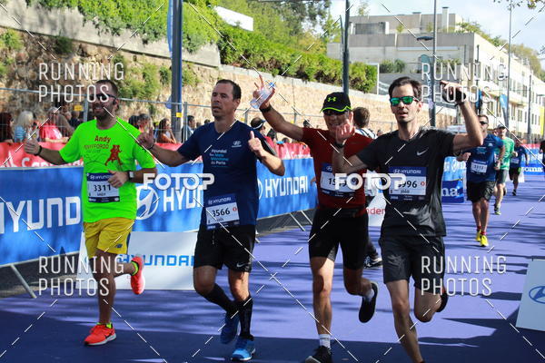 Buy your photos of the eventMeia Maratona Porto 2019 on Fotop