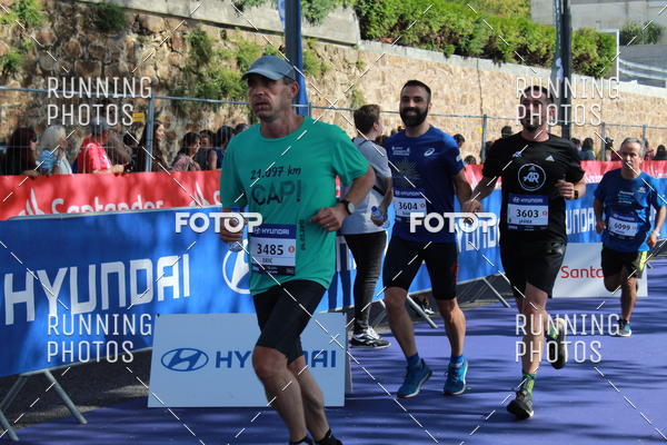 Buy your photos of the eventMeia Maratona Porto 2019 on Fotop