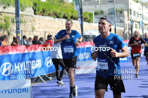 Buy your photos of the eventMeia Maratona Porto 2019 on Fotop