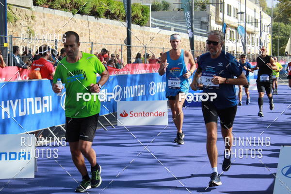 Buy your photos of the eventMeia Maratona Porto 2019 on Fotop