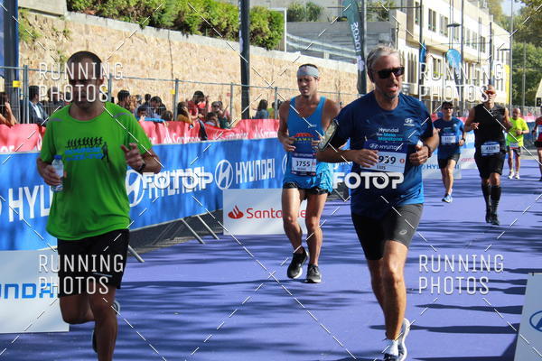 Buy your photos of the eventMeia Maratona Porto 2019 on Fotop