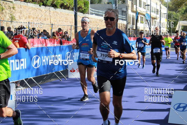 Buy your photos of the eventMeia Maratona Porto 2019 on Fotop