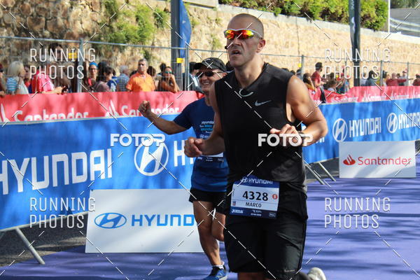 Buy your photos of the eventMeia Maratona Porto 2019 on Fotop