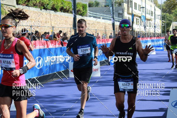 Buy your photos of the eventMeia Maratona Porto 2019 on Fotop