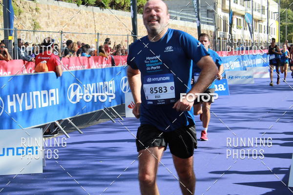 Buy your photos of the eventMeia Maratona Porto 2019 on Fotop