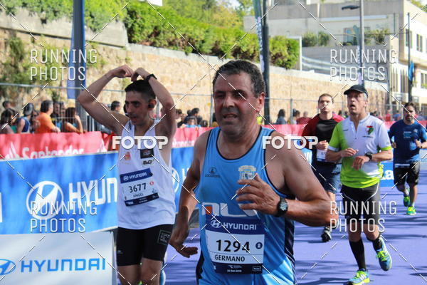 Buy your photos of the eventMeia Maratona Porto 2019 on Fotop
