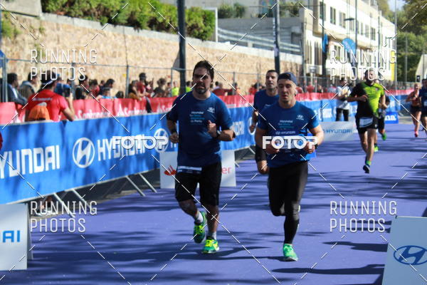 Buy your photos of the eventMeia Maratona Porto 2019 on Fotop