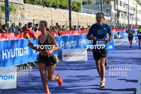Buy your photos of the eventMeia Maratona Porto 2019 on Fotop