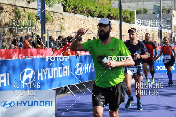 Buy your photos of the eventMeia Maratona Porto 2019 on Fotop