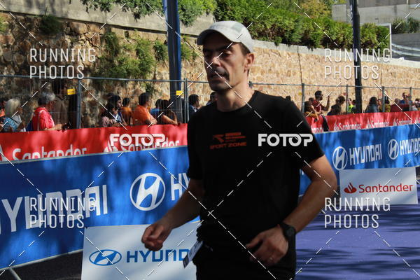 Buy your photos of the eventMeia Maratona Porto 2019 on Fotop