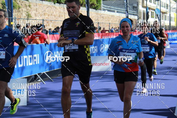 Buy your photos of the eventMeia Maratona Porto 2019 on Fotop
