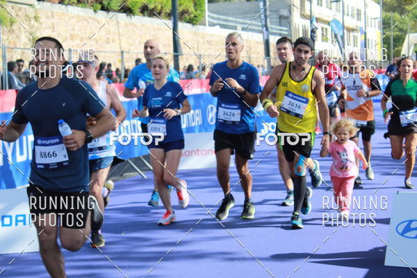Buy your photos of the eventMeia Maratona Porto 2019 on Fotop