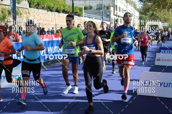 Buy your photos of the eventMeia Maratona Porto 2019 on Fotop