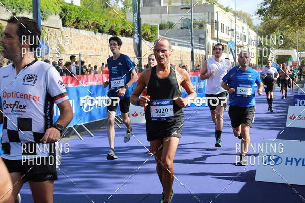 Buy your photos of the eventMeia Maratona Porto 2019 on Fotop