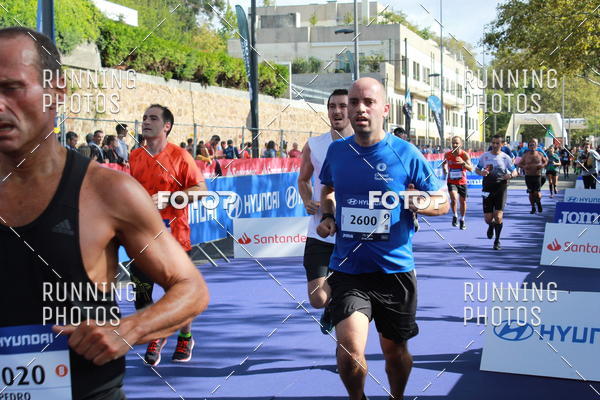 Buy your photos of the eventMeia Maratona Porto 2019 on Fotop