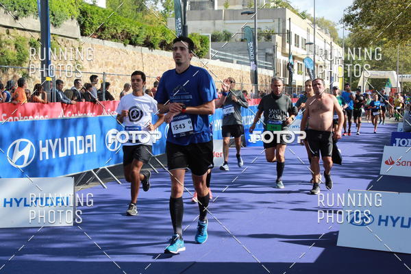 Buy your photos of the eventMeia Maratona Porto 2019 on Fotop