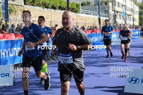 Buy your photos of the eventMeia Maratona Porto 2019 on Fotop